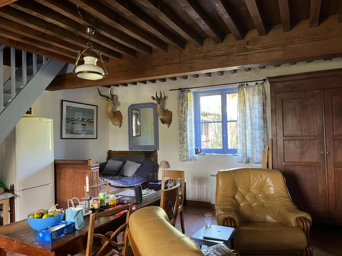 Maison Bleue Lavault-de-Fretoy Exteriör bild