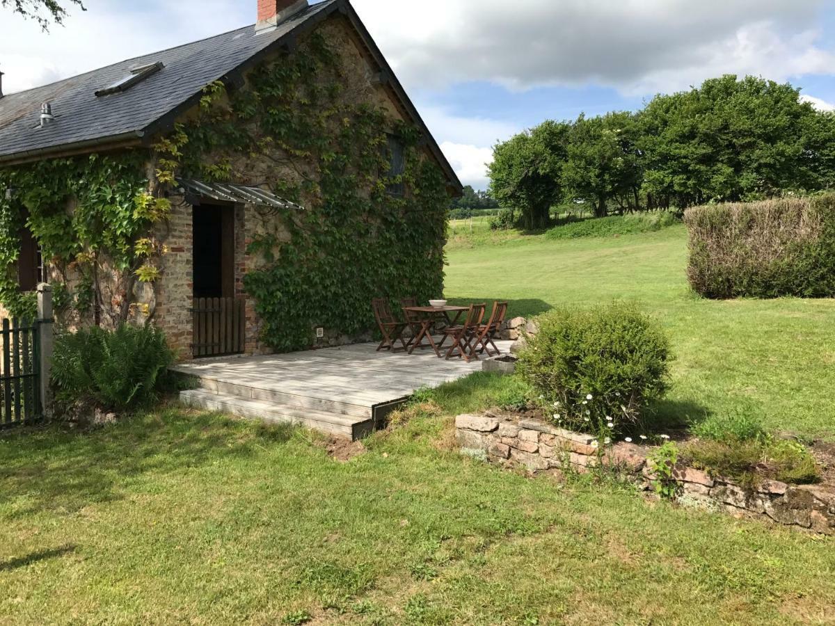 Maison Bleue Lavault-de-Fretoy Exteriör bild