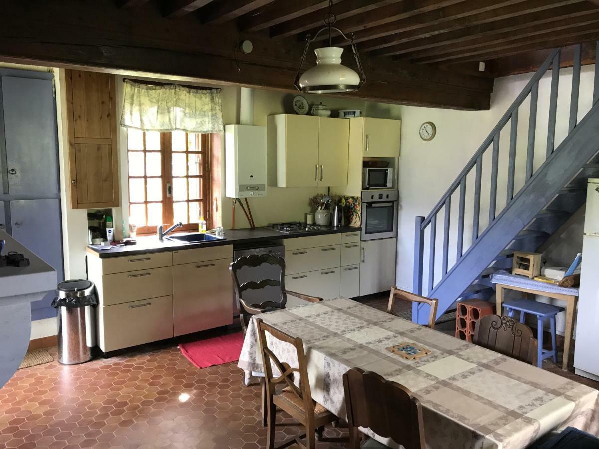 Maison Bleue Lavault-de-Fretoy Exteriör bild